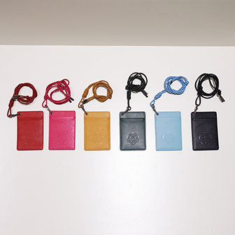 목걸이카드지갑